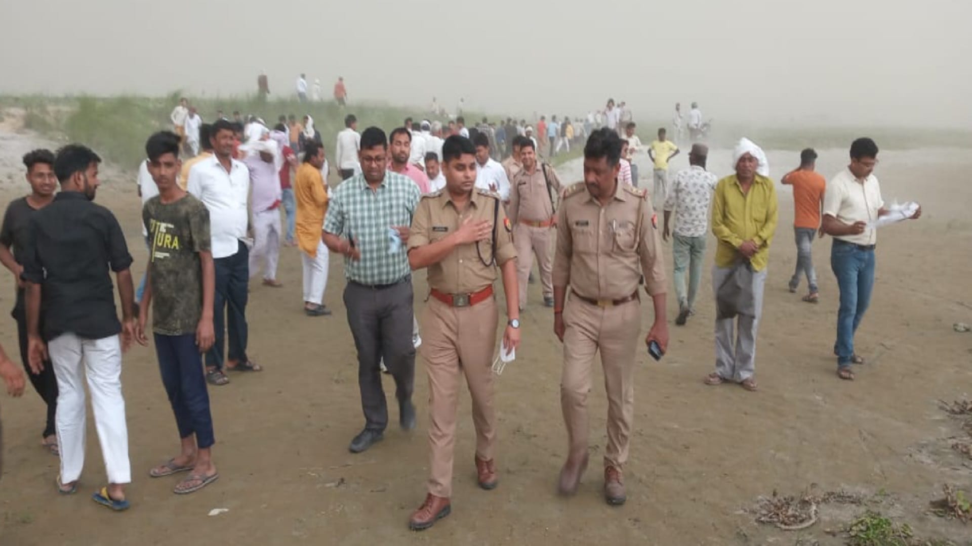 Meerut and Bijnor News: Five youths drowned in Ganga and life of three have been saved