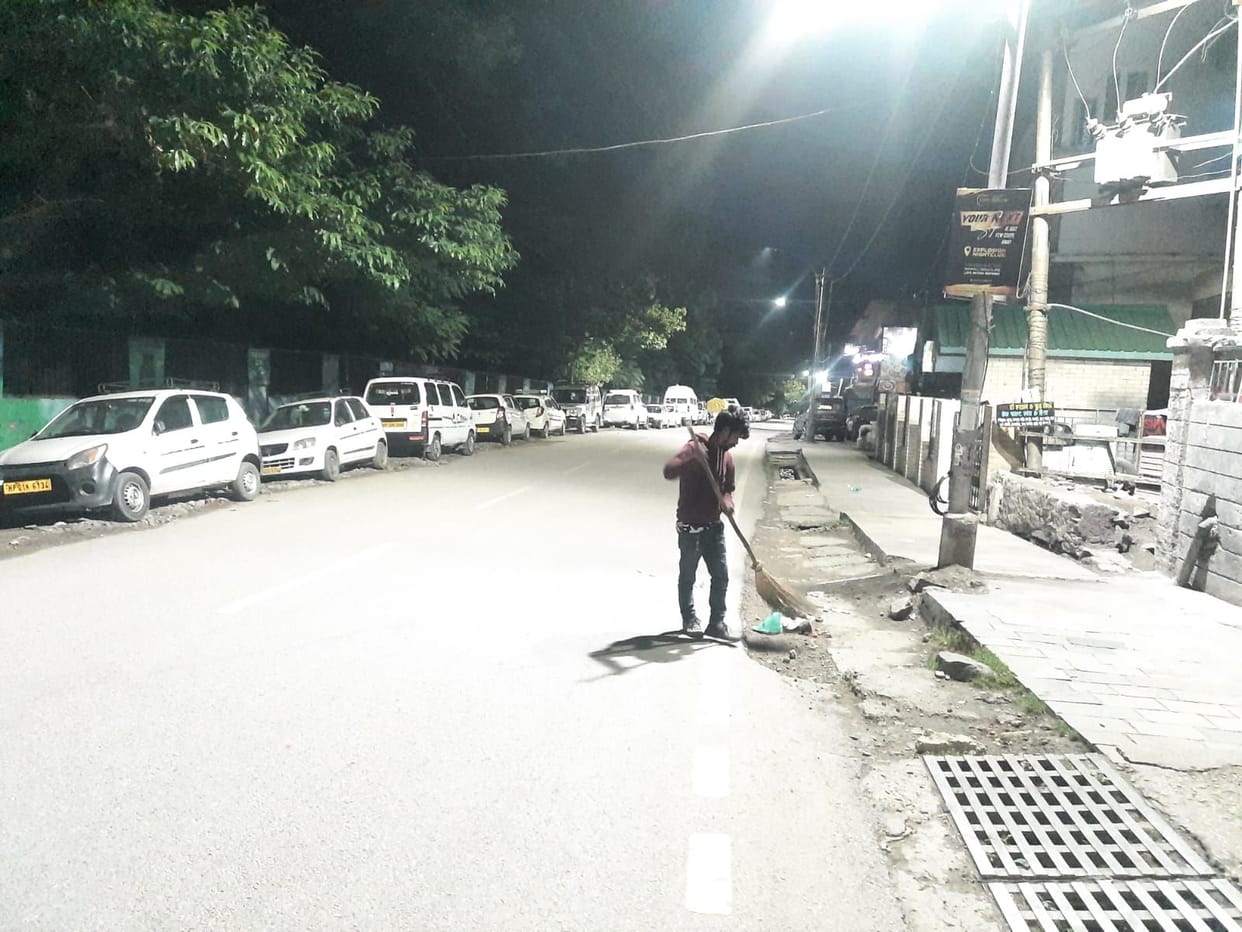 Manali became the first city in the state to start cleaning at night