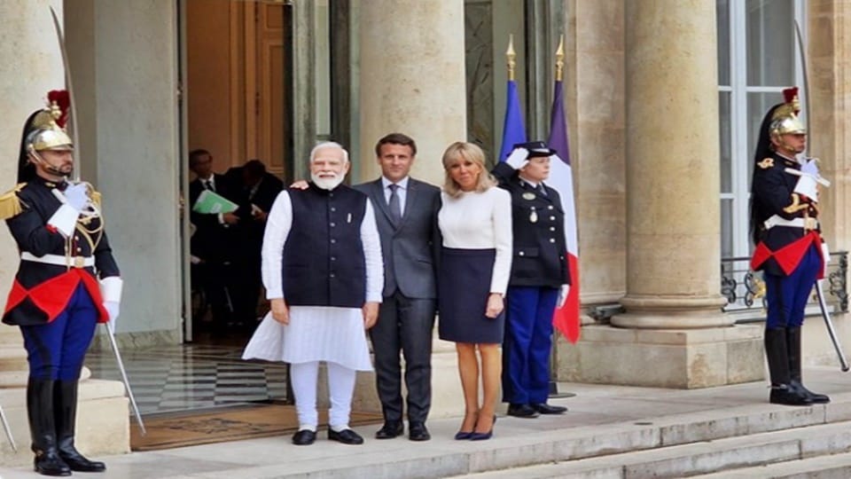 PM Narendra Modi Europe Visit Live Updates Today in Hindi Modi Meeting With French President Emmanuel Macron