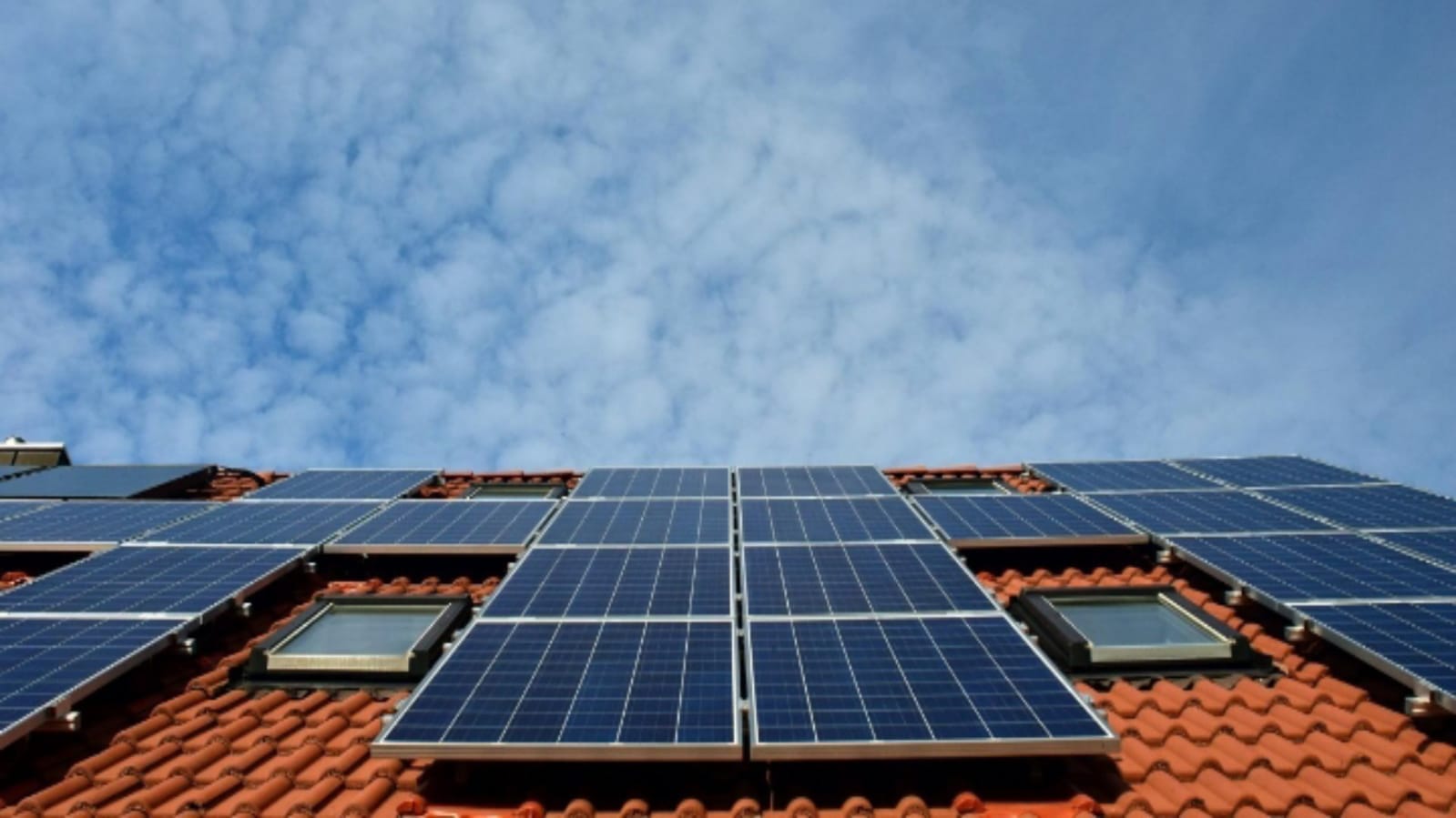 Solar Panel Govt Scheme Know How to Apply for Solar Rooftop Yojana Check Eligibility All Details in Hindi