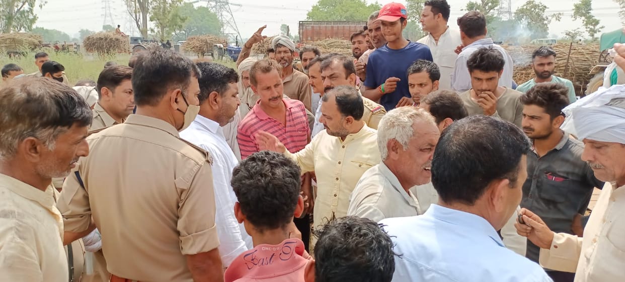 Farmers blocked the Delhi-Saharanpur highway