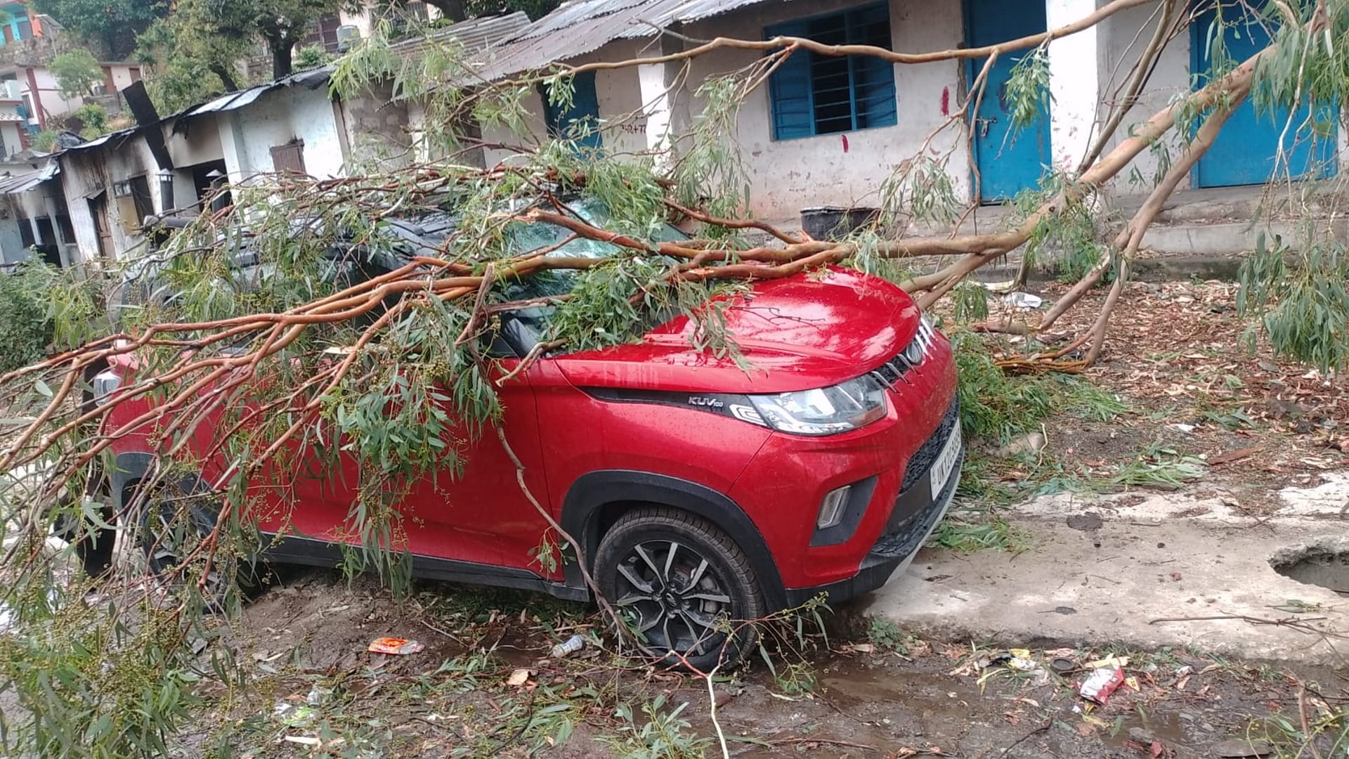 Weather update, relief from rain, traffic disrupted due to storm, power cut, today weather update, See photos
