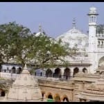 काशी विश्वनाथ मंदिर से सटा ज्ञानवापी।