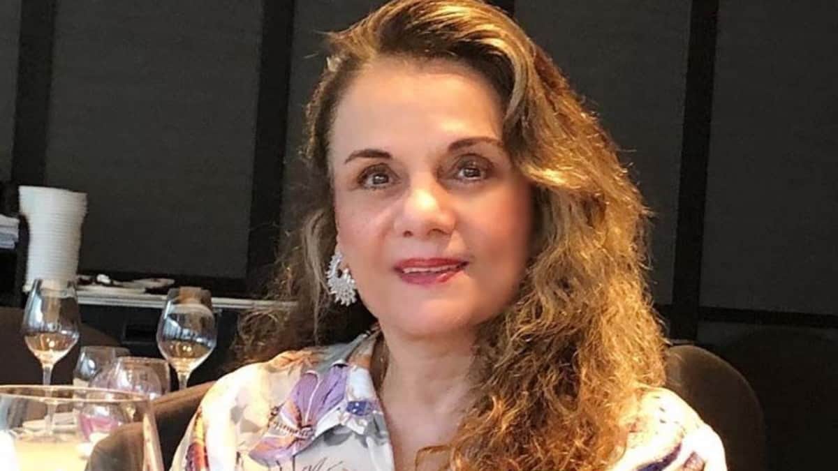 Veteran actress Mumtaz is suffering from Irritable Bowel Syndrome and Colitis the actress herself revealed after being discharged from the hospita