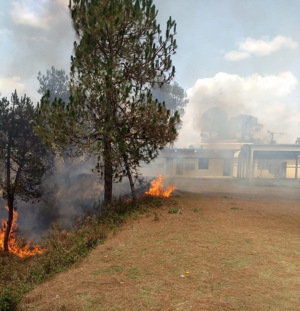 Fire at Deenapni Inter College