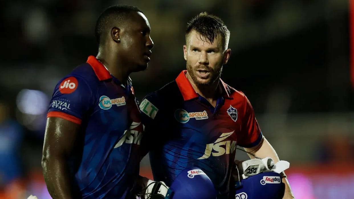 IPL 2022 David Warner deliberately missed chance to complete a century Rovman Powell revealed Delhi Capitals vs Sunrisers Hyderabad