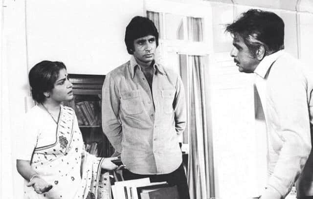 These Actresses Played Mother Role of Oldest Actors in Movies From Nargis In Mother India To Reema Lagoo in Vaastav