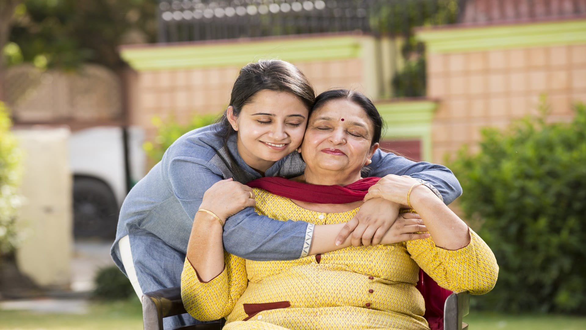 Raksha Bandhan 2022: Teach these 5 things to the siblings make their bond stronger