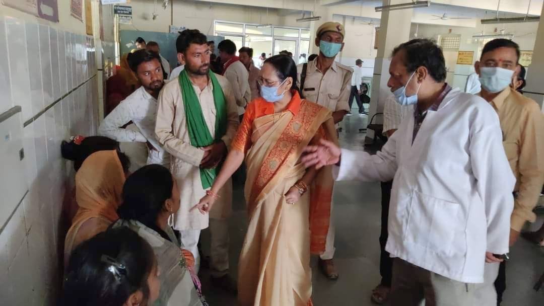 Four doctors and three contract workers found missing from the hospital
