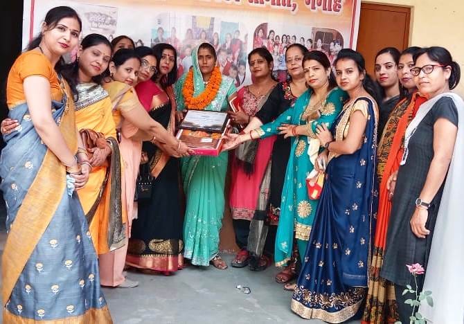 Kamlesh honored on Mother's Day