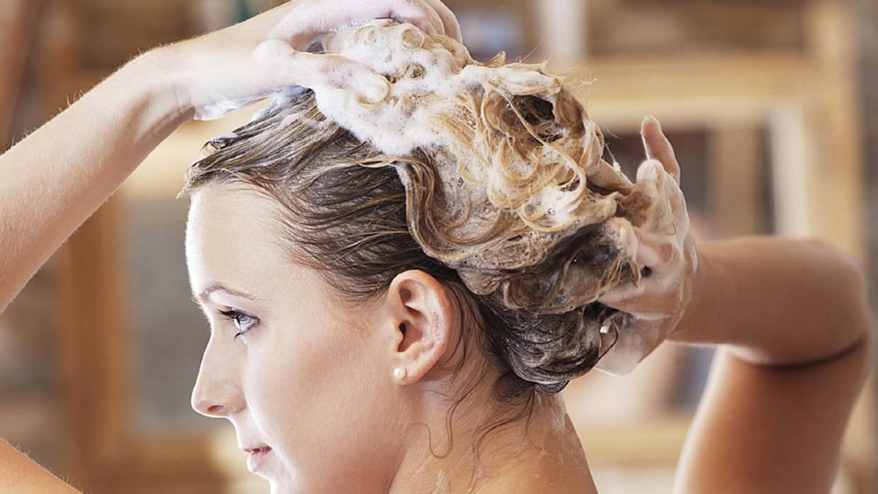 Hair Care Tips: Know How Many Times To Wash Hair in a Week for Clean Hair in Hindi