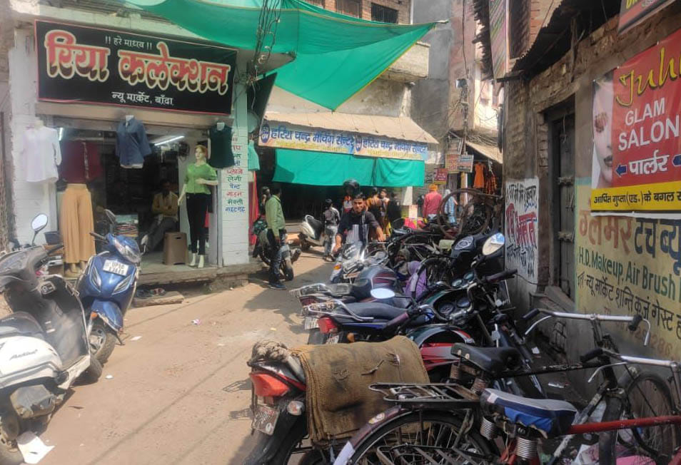 Illegal parking and encroachment made the road narrow