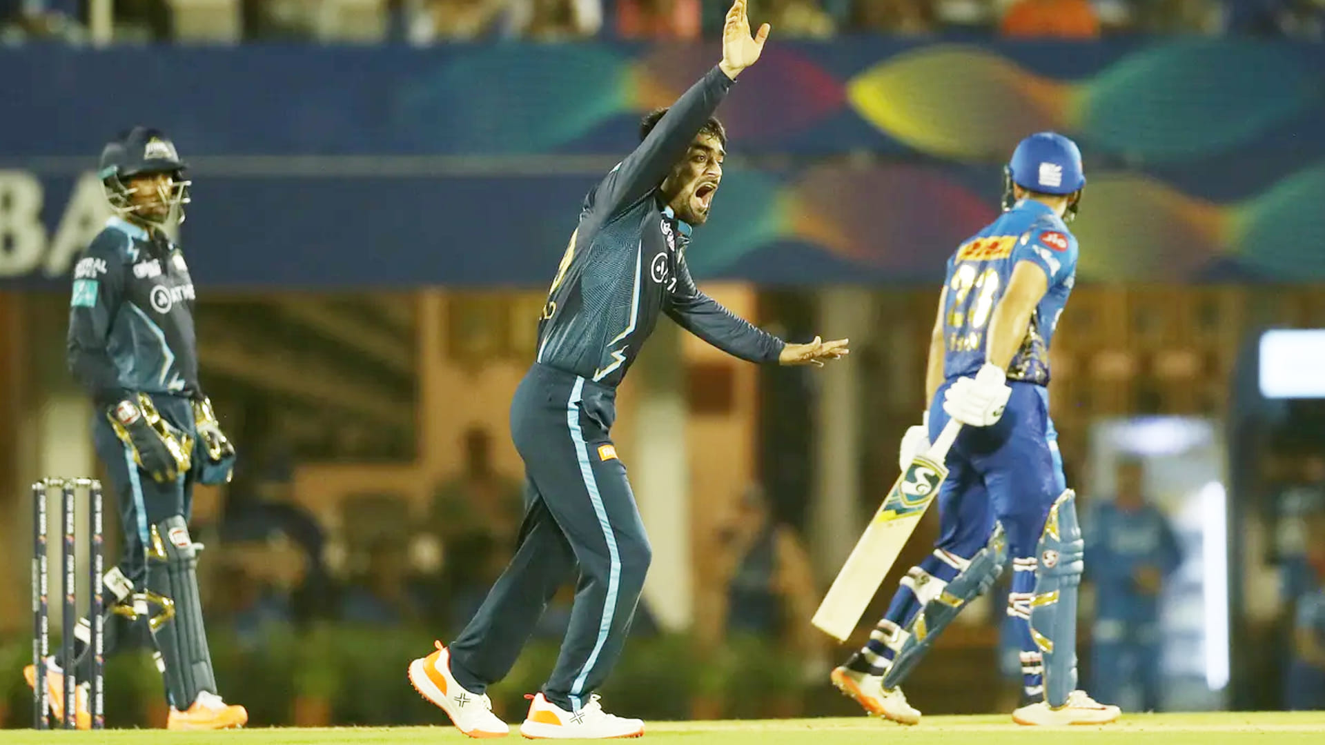 IPL 2022 GT vs MI Photo Story Match 51 Highlights in Hindi Ranveer singh happy on MI win