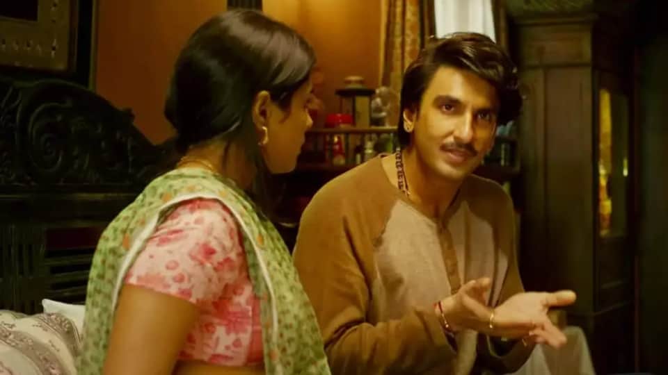 Jayeshbhai Jordaar Title Song out film released on 13 may 2022 in theater