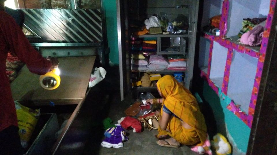 Thieves targeted two houses near the police post in Mathura