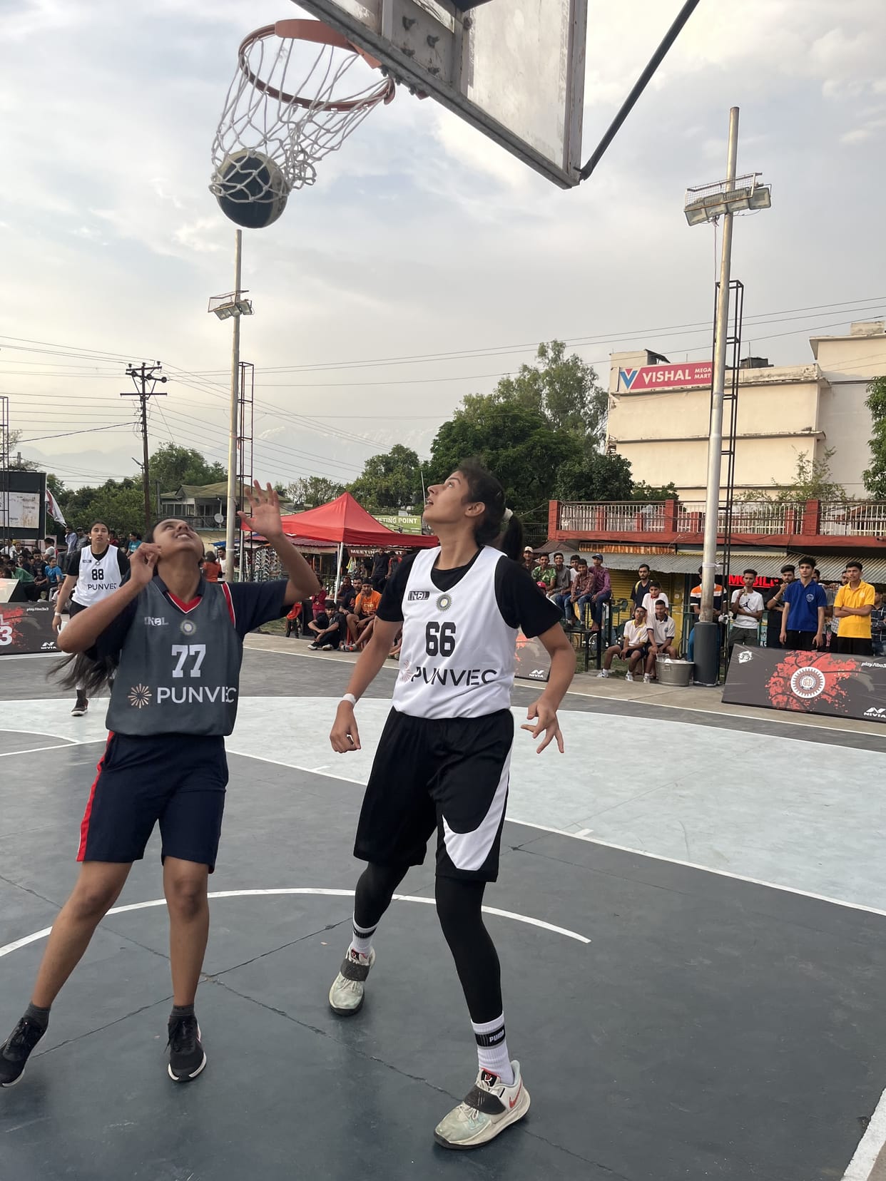 SMC lost to Punjab Warrior in one-sided match
