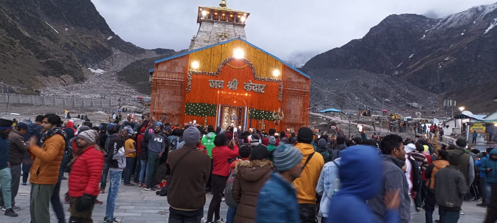 kedarnath Dham doors Opening Exclusive Photos, devotee dance on dhol, Char dham yatra 2022