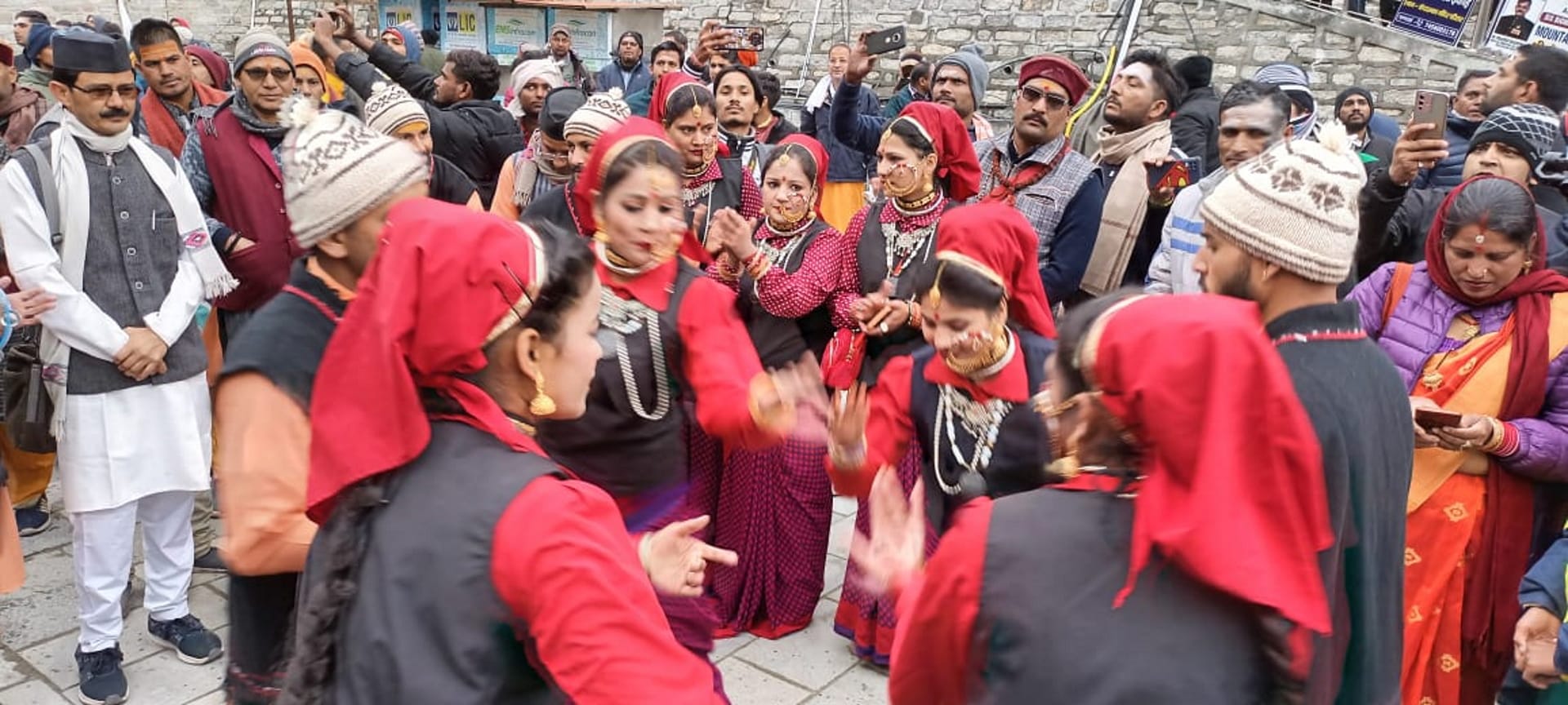 Kedarnath Dham doors opened, More than 15 thousand devotees become witnesses, record may be broken today, see photos