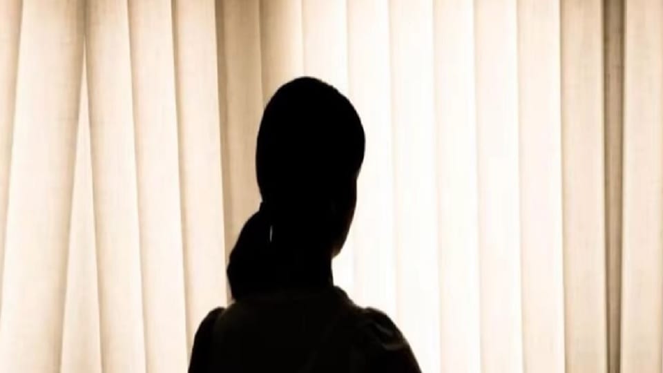 British woman molested: Incident in Bandras club, case filed against a young man, arrested
