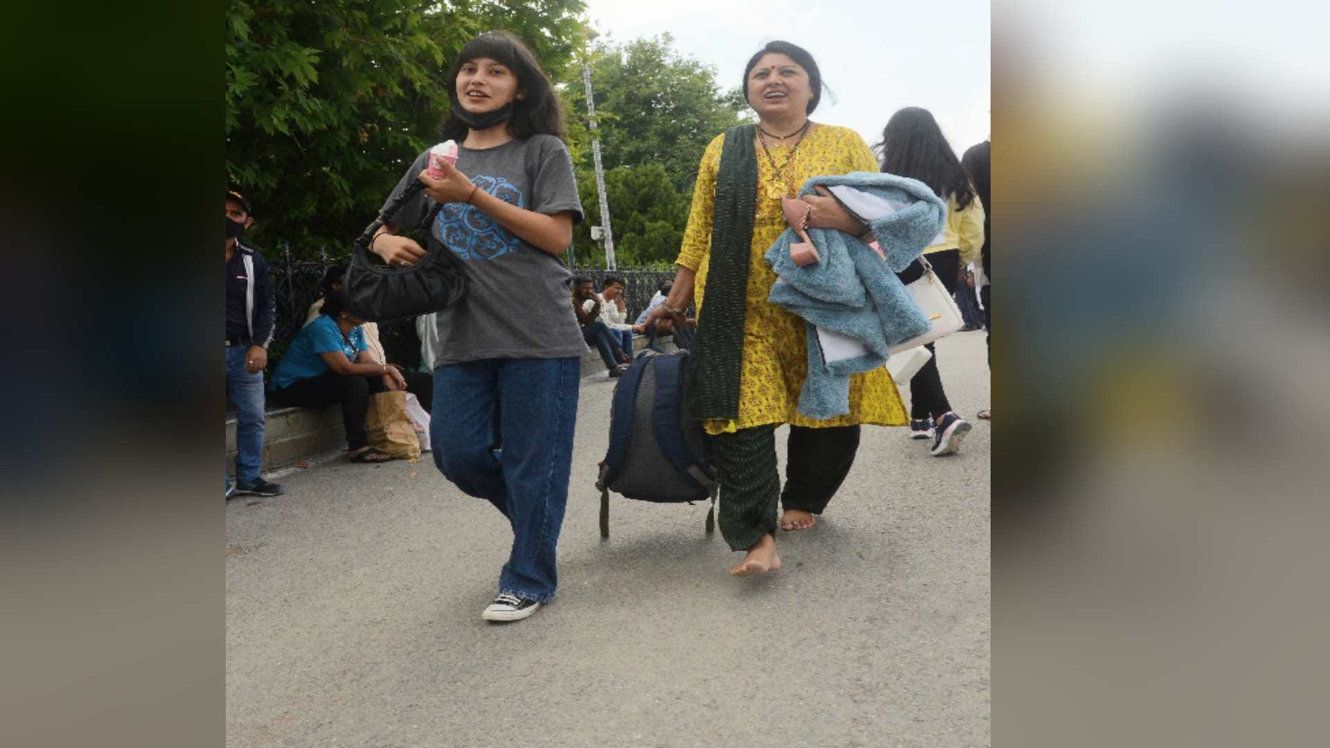 now the monkey took the sandals of the woman and chewed In Shimla, returned barefoot