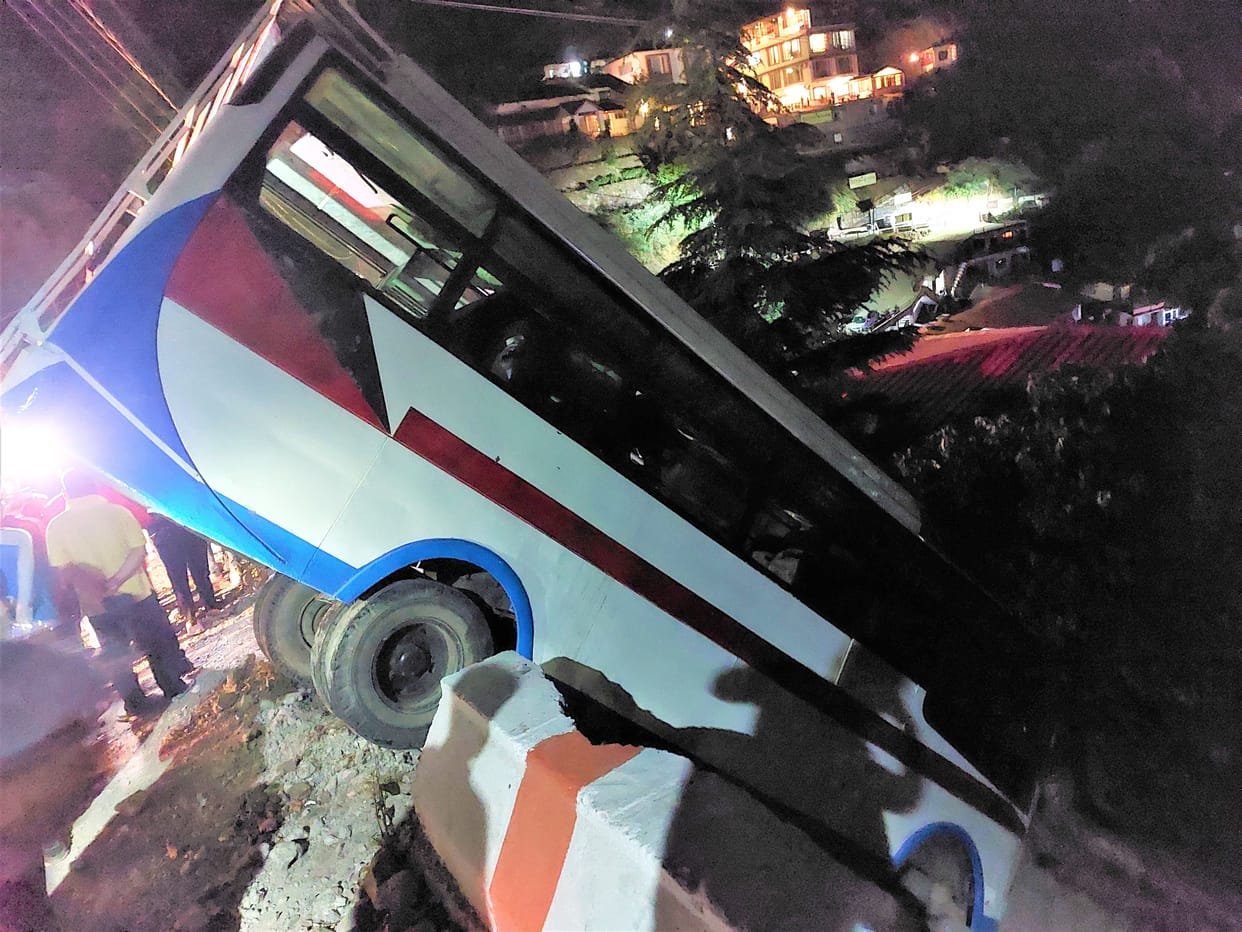 Engineering college bus brake fails, remaining students