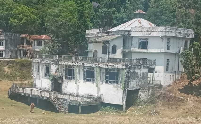 People will get facilities on tourism place.