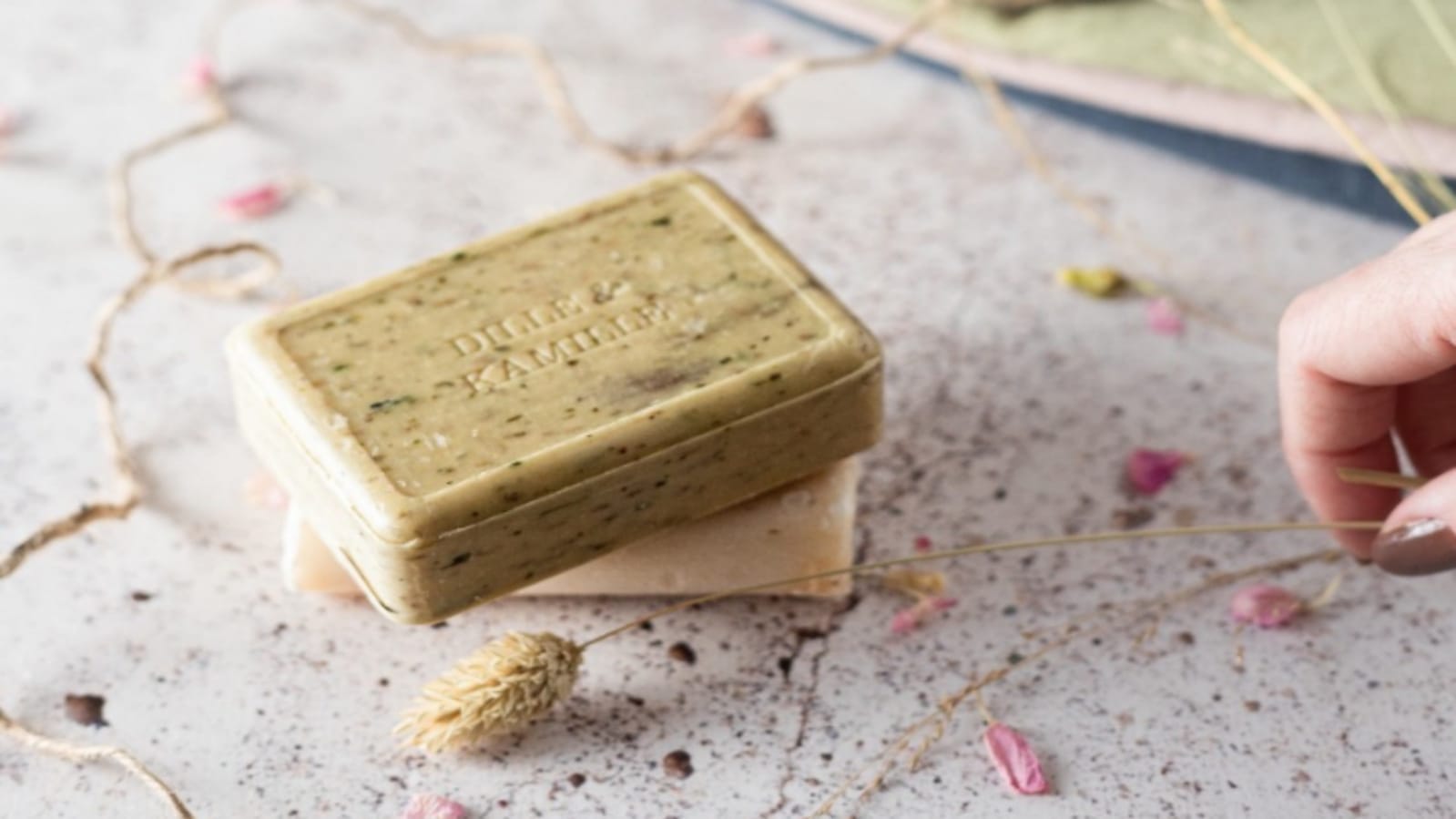 Business Ideas you can earn lakhs of rupees through soap making Business