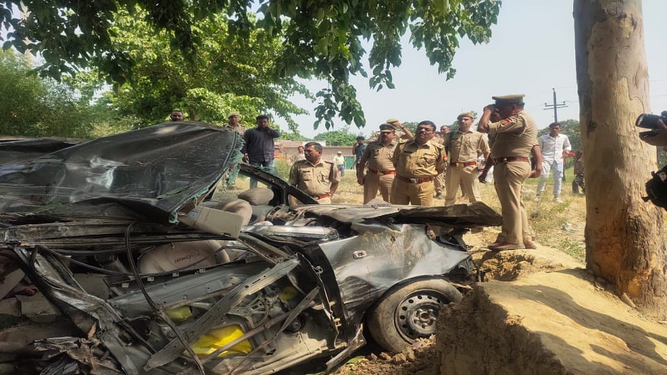 car of baratis collided with electric pole and tree six killed five injured in moradabad