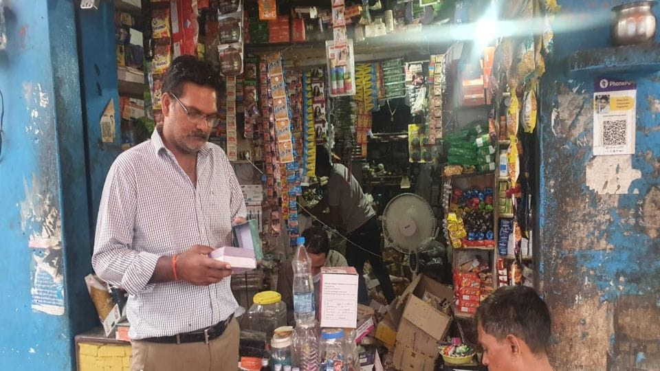 medicine and banned injections were being sold at the grocery shop in Agra