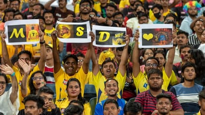 IPL 2022 CSK Playoffs Scenario Can Chennai Super Kings still reach the playoffs check equations of MS Dhoni team