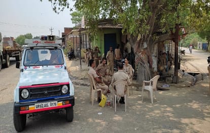 Wrestler murder case Jaunpur 16 named and 184 unidentified booked in stone pelting and nuisance case against police