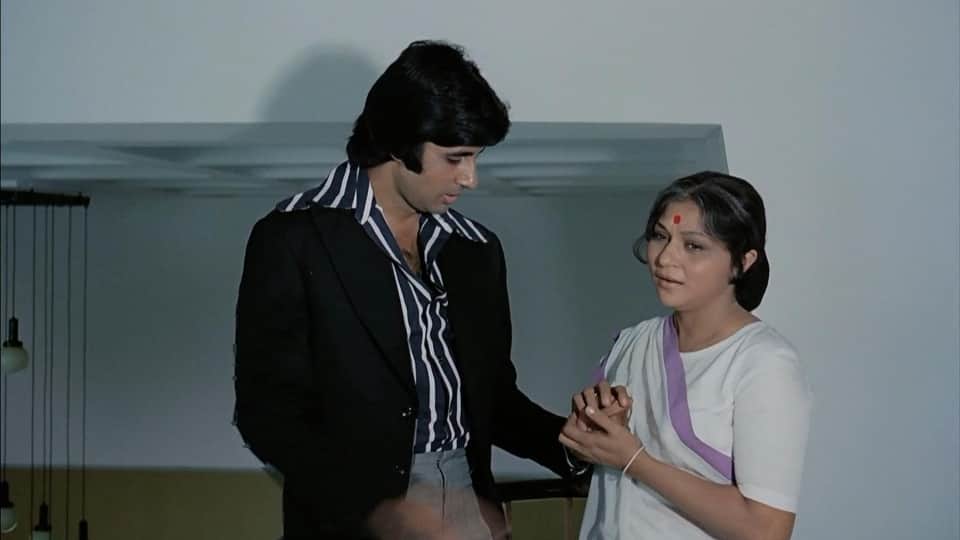 Nirupa Roy Death Anniversary People Would Visit Her Home Seek Her Blessings When She Arrest On Dowry Case