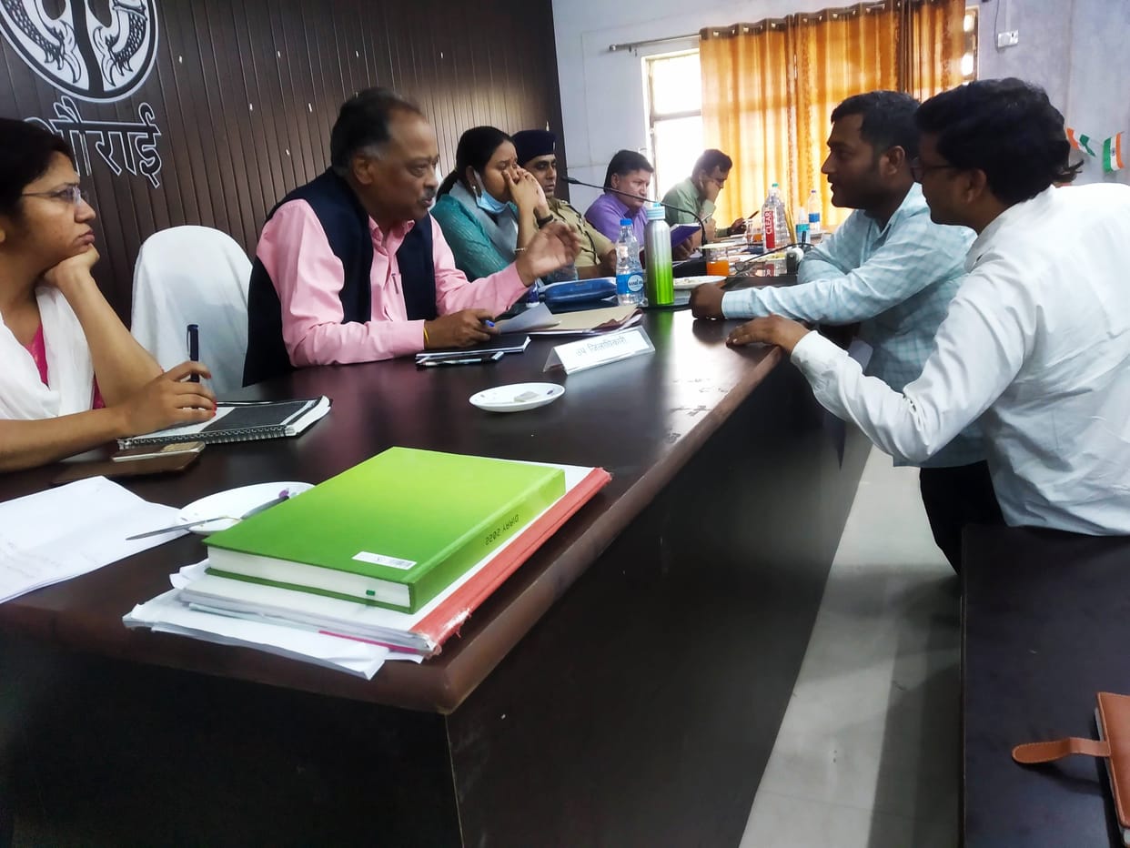DM sir...sister is handicapped yet officers running for ration card for four months
