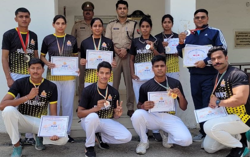 District level policemen shine in zonal level games