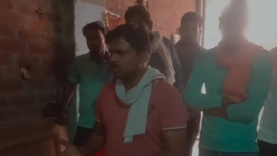 Strange: Know what happened in Gwalior that the young man returned 24 hours after the funeral, the family members are happy and surprised too