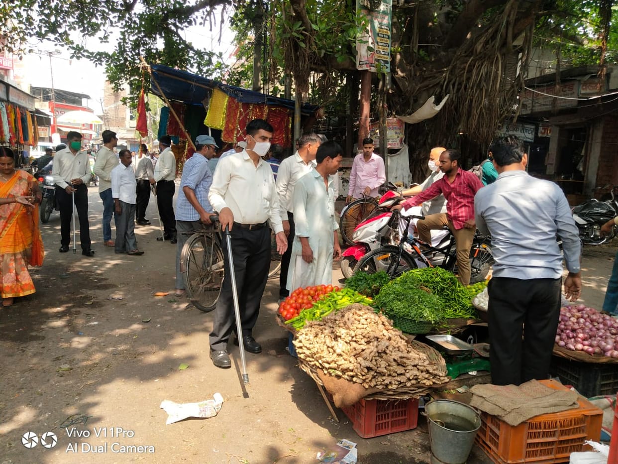 Encroachment removed from the road from Nishat Cinema to Bahadurganj