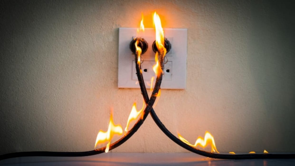 TV fridge burnt by high voltage in Old Colony and Anu Kalan area