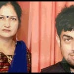 नीलम और उनका बेटा अमित।