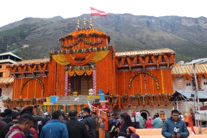 char dham yatra, stability is necessary than the beauty a review on it