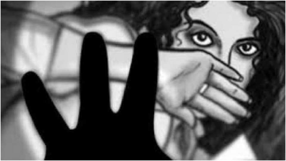 young man did sexual assault with three minor girls in Delhi