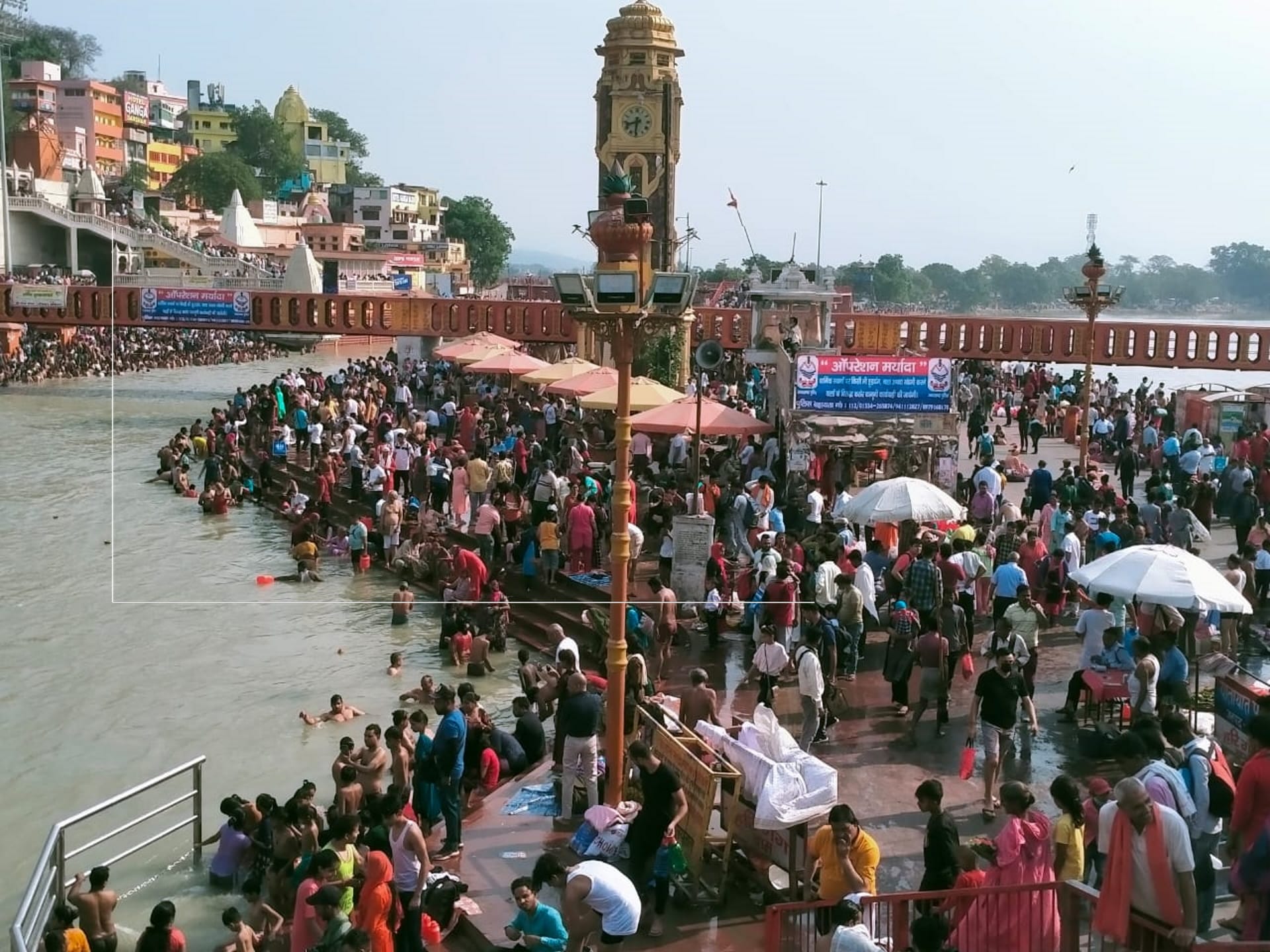 Ganga Saptami  Snan today, CM Pushkar Singh Dhami performed Ganga Pujan with wife at Har ki Padi, See Photos