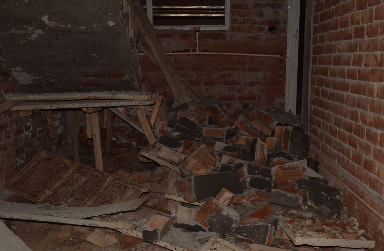 Shuttering of the house under construction of a government officer fell, the worker died due to being buried