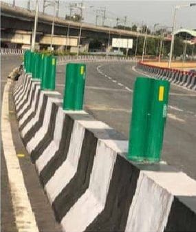 The divider built on the forelane will be converted into a concrete barrier, anti glare sheet will be installed