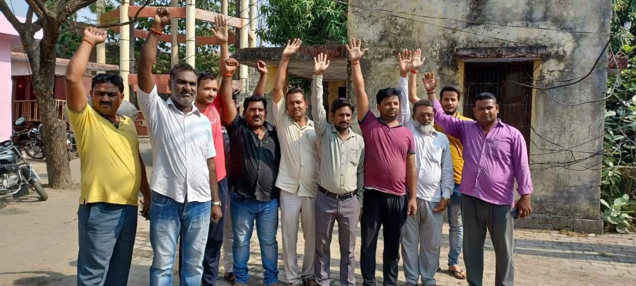 Troubled people demonstrated due to non-availability of drinking water