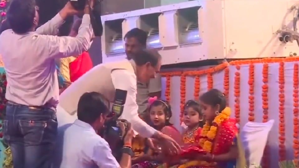MP Ladli Laxmi 2.0 launch: Ladli Laxmi Yojna 2.0 MP Govt Provide Free Fees for Girls Admission in IIT and IIm Know Scheme Details