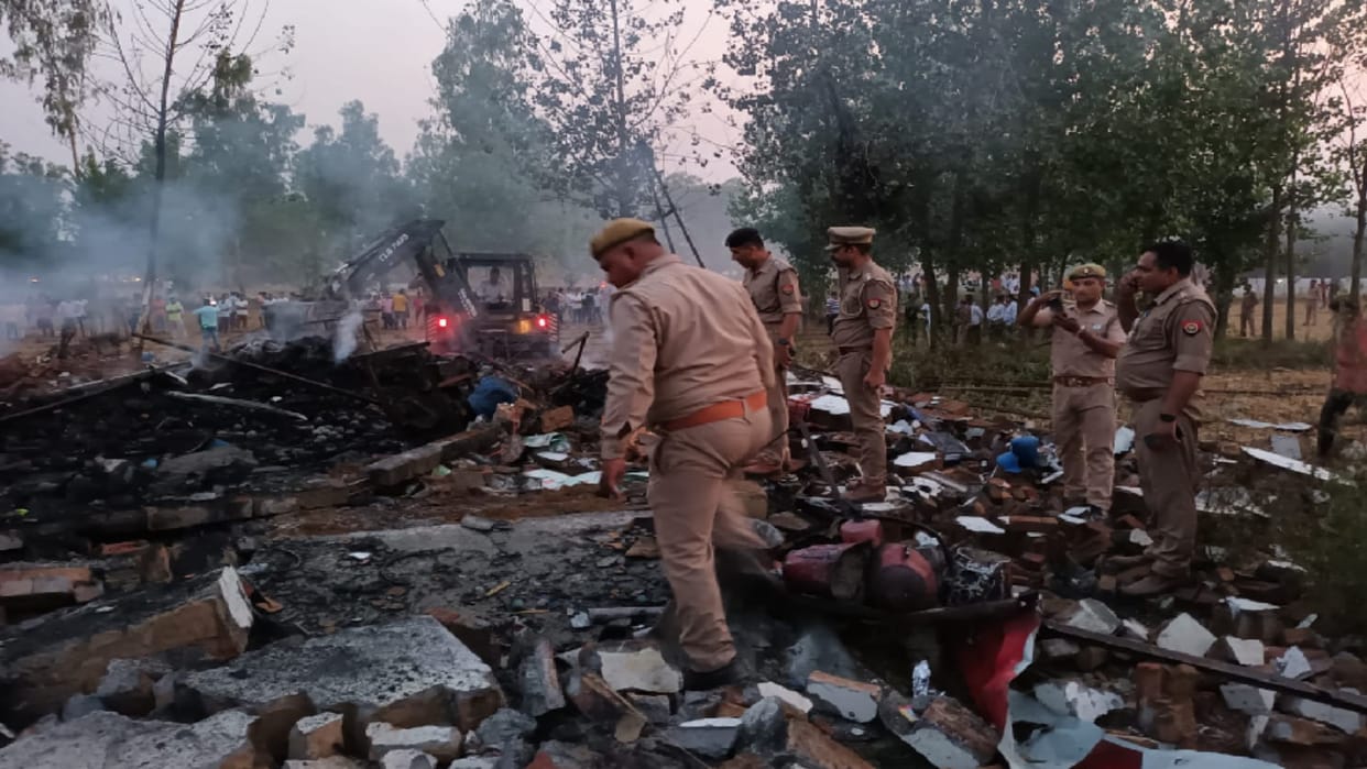 Firecracker Factory Incident: People scared after seeing mutilated body bodies in Sahranpur