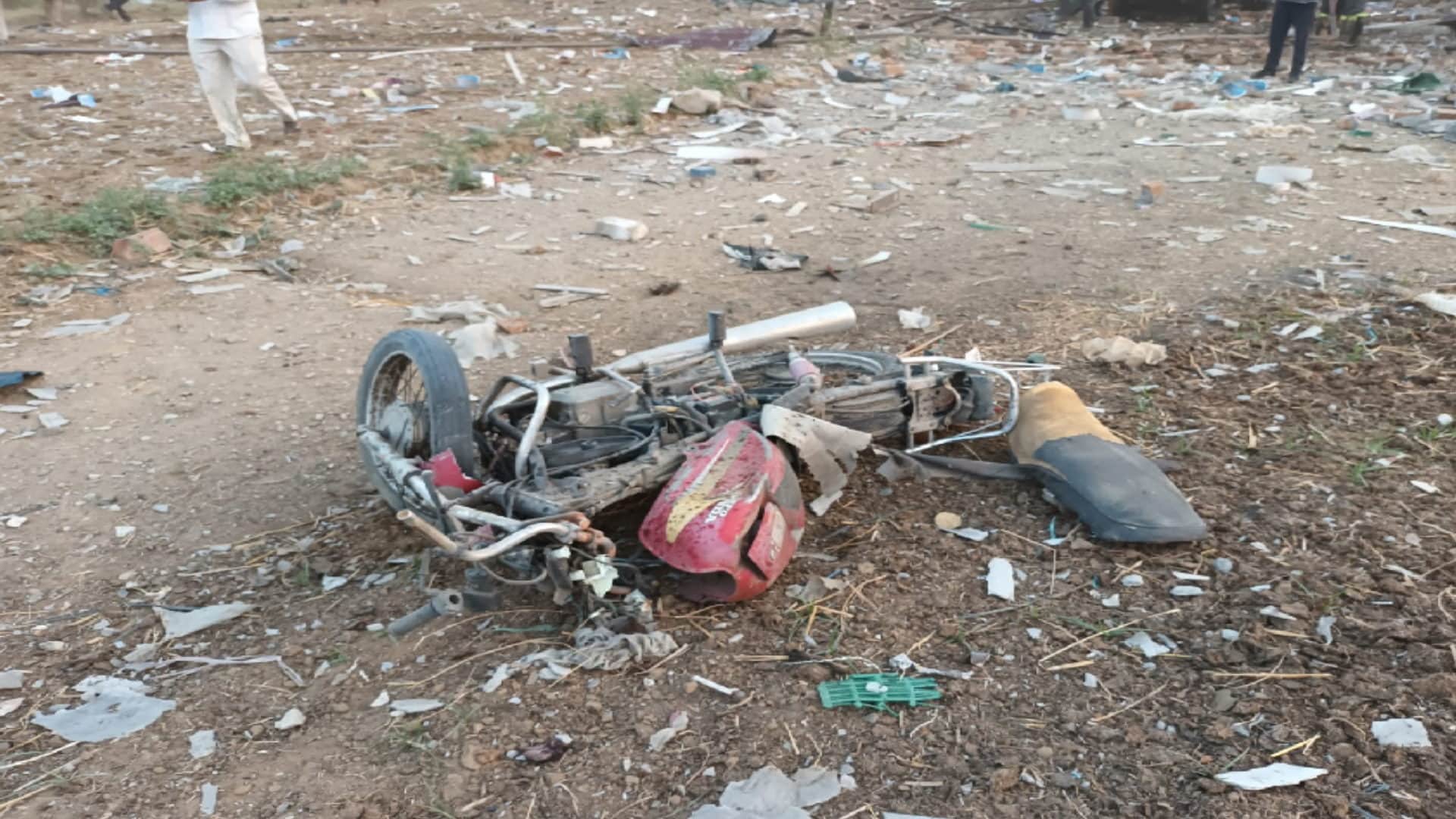 Firecracker Factory Incident: People scared after seeing mutilated body bodies in Sahranpur