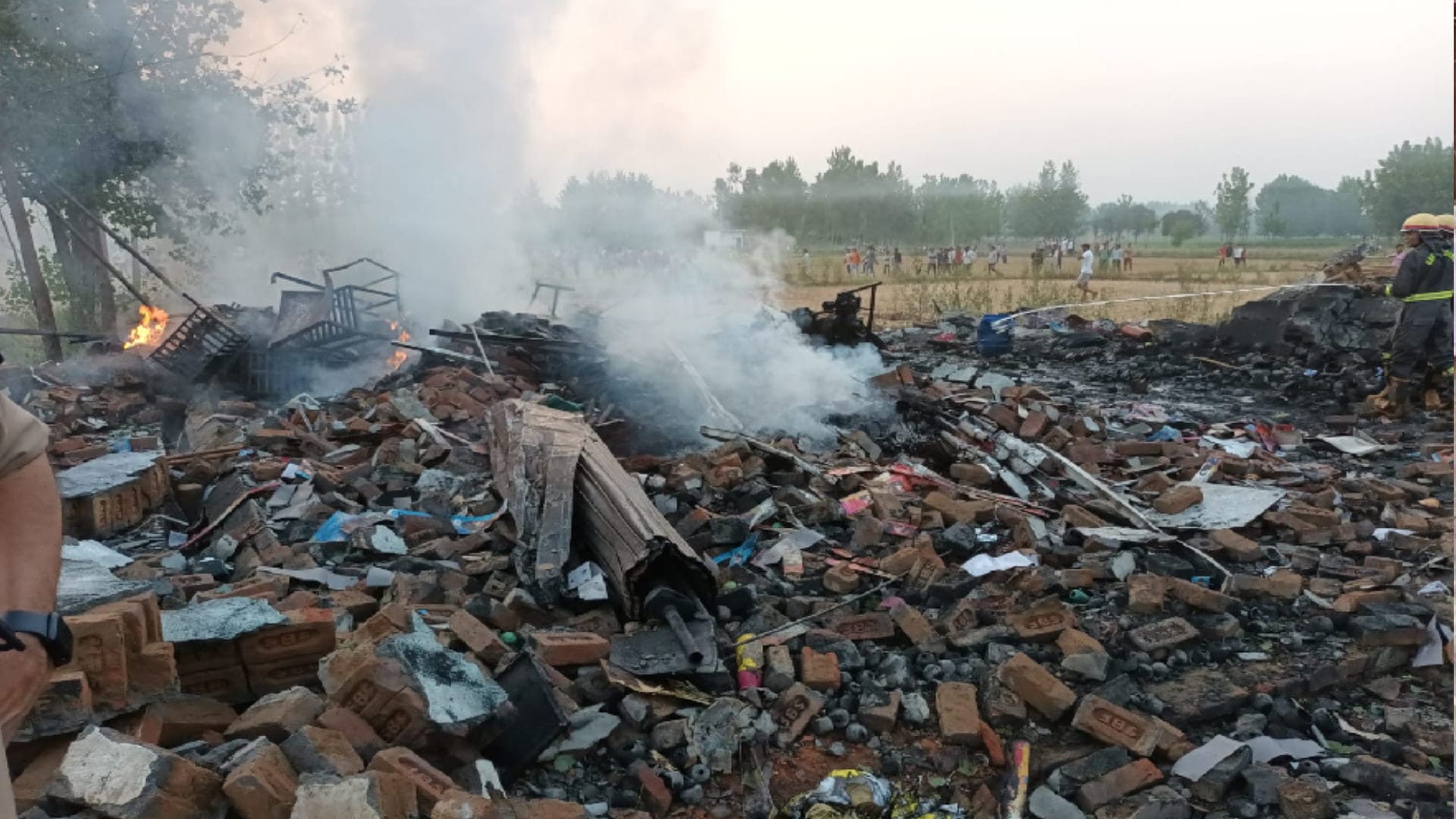 Firecracker factory accident: The area was shaken as soon as the explosion occurred, five died