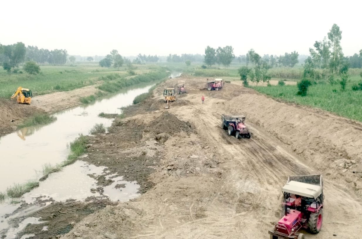 Amar Ujala Campaign: Encroachment removed from Malan up to 300 meters