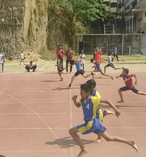 Vardhan Thakur, Shivangi first in 30 meters race